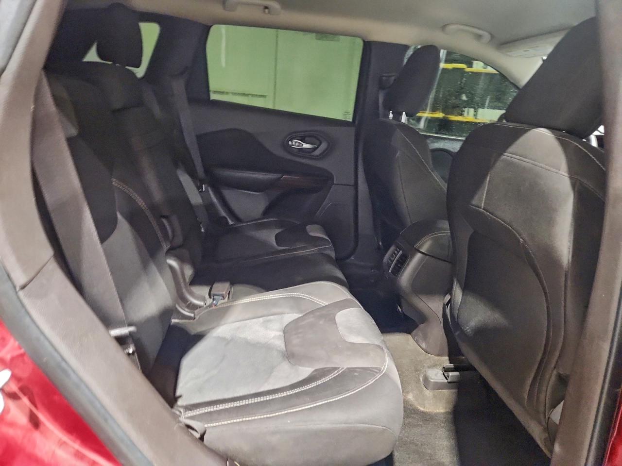 2014 Jeep Cherokee Latitude VIN: 1C4PJLCS6EW322558 Lot: 92497825