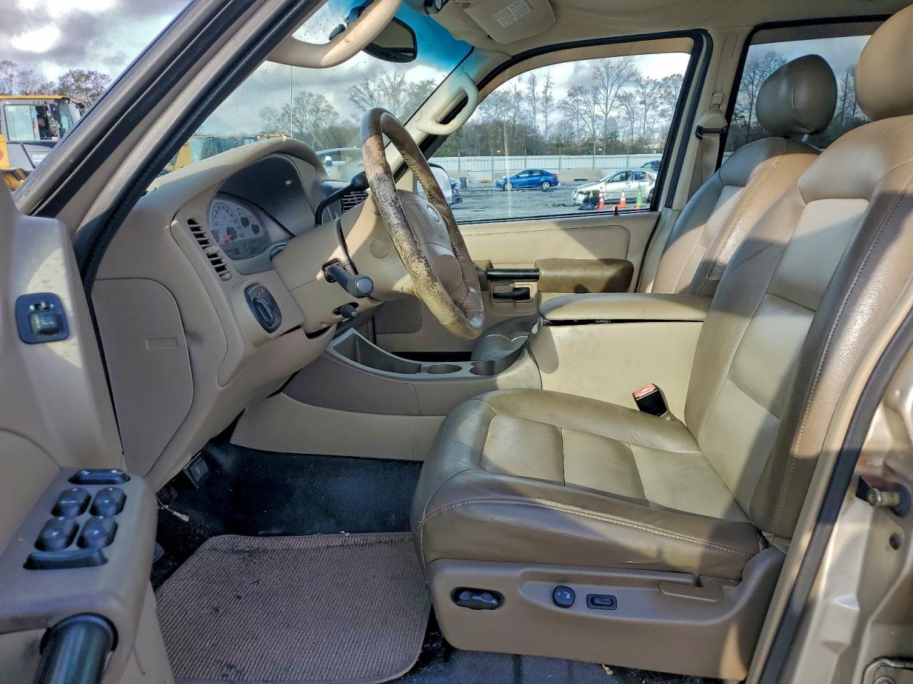 2005 Ford Explorer Sport Trac VIN: 1FMZU67K75UA52663 Lot: 93773765