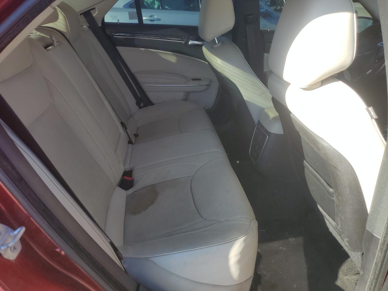 2016 Chrysler 300C VIN: 2C3CCAKG8GH200025 Lot: 92374575