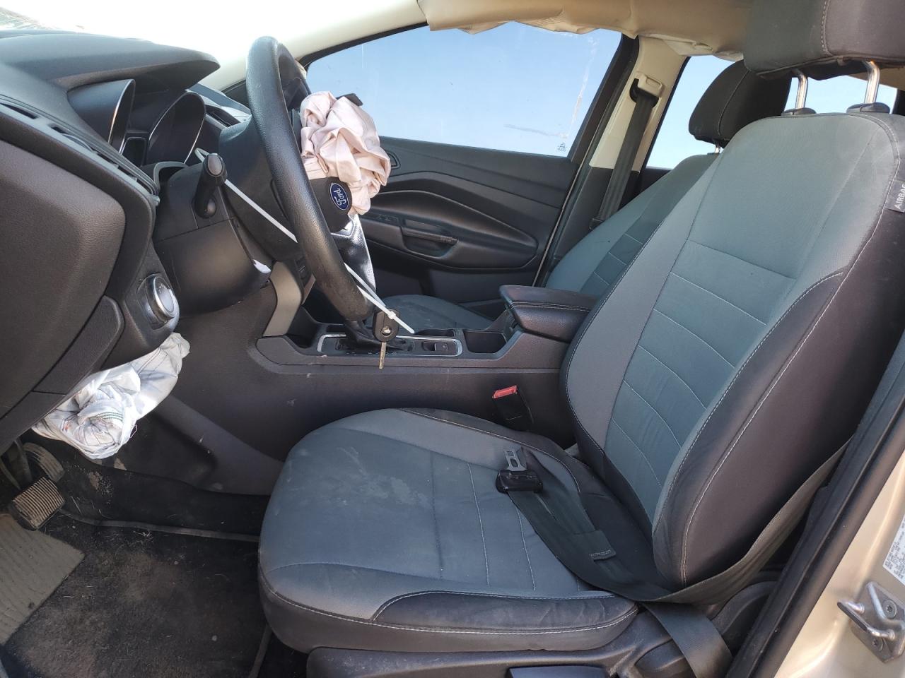 2017 Ford Escape S VIN: 1FMCU0F70HUE66422 Lot: 92608265