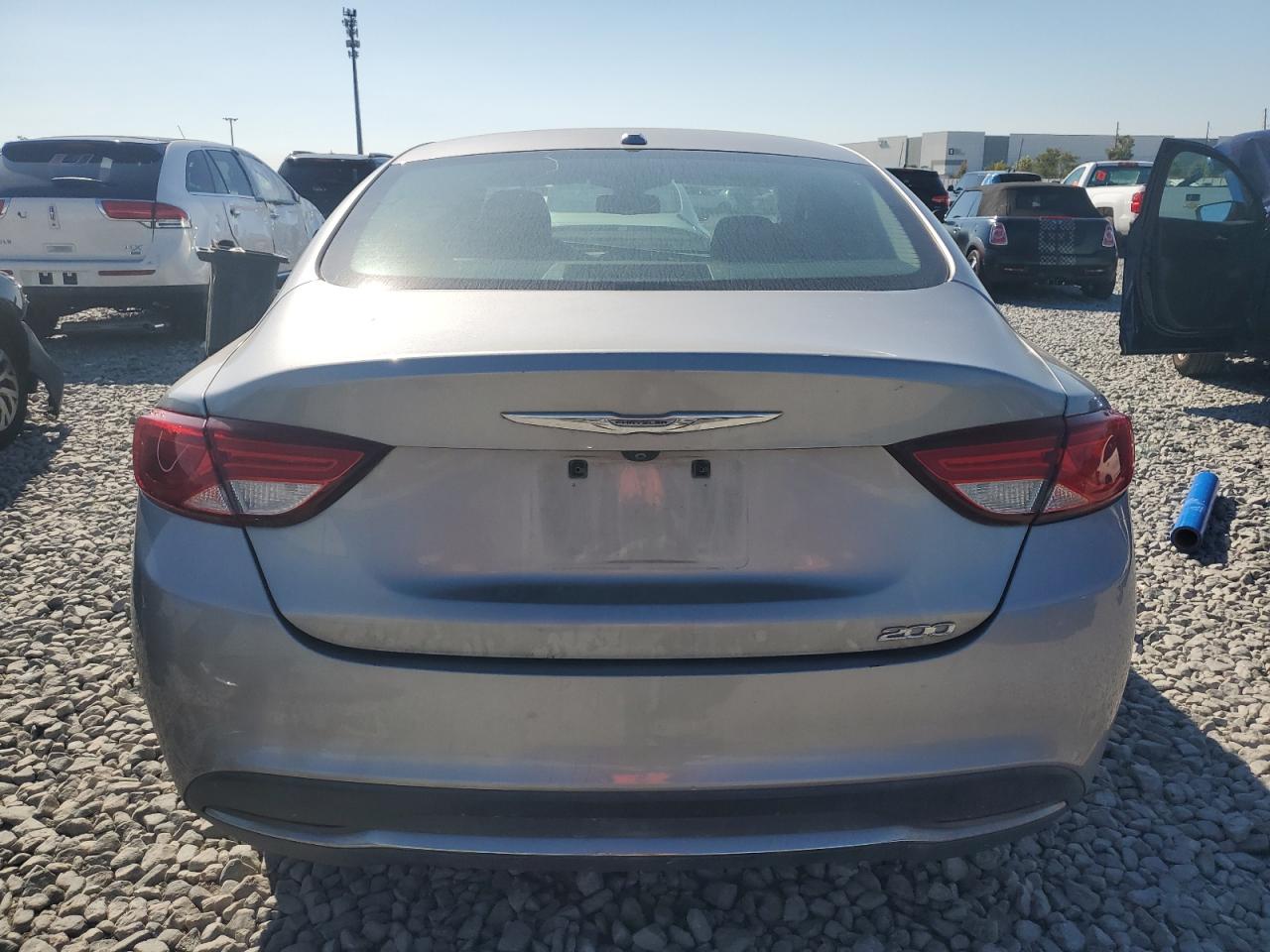 2015 Chrysler 200 Limited VIN: 1C3CCCAB5FN559615 Lot: 93135085