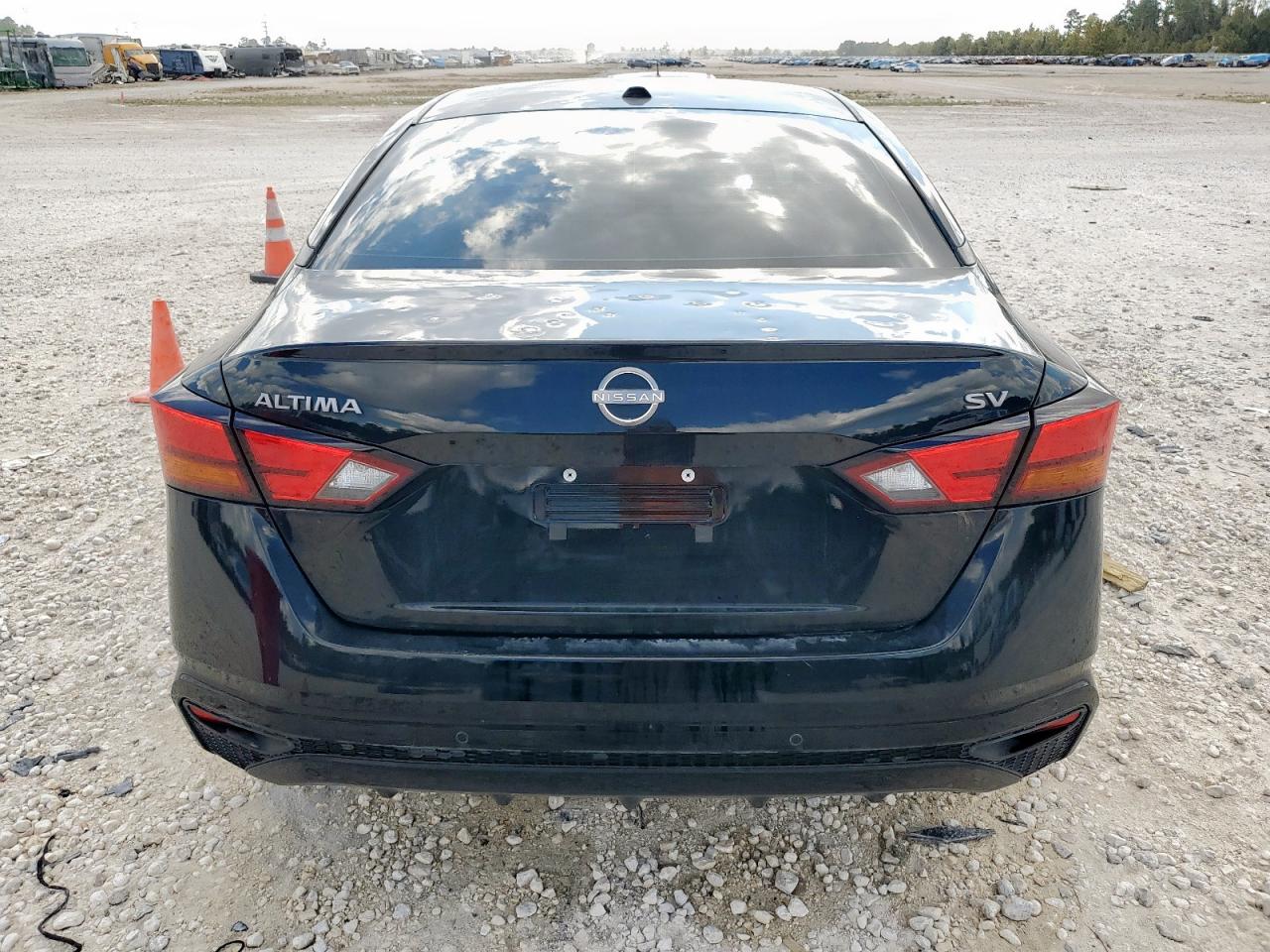 2023 Nissan Altima Sv VIN: 1N4BL4DV5PN322343 Lot: 93445845