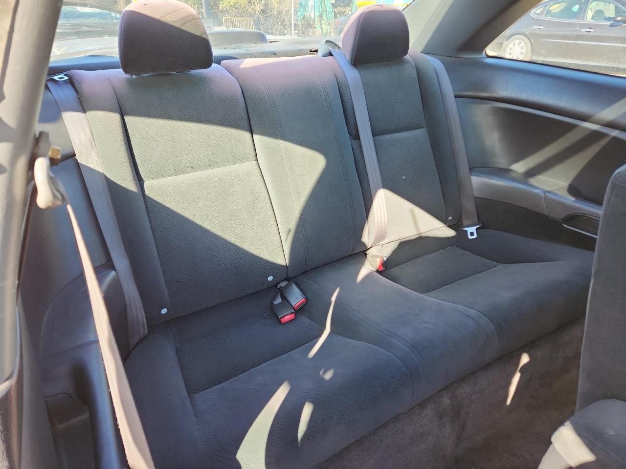 2003 Honda Civic Ex VIN: 1HGEM21023L072049 Lot: 93114255