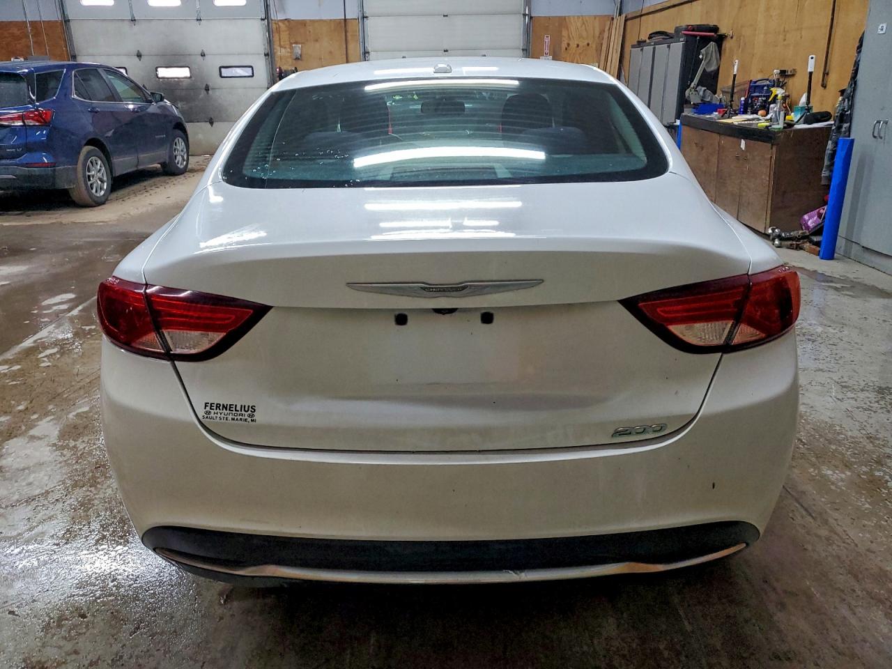 2015 Chrysler 200 Limited VIN: 1C3CCCAB1FN526417 Lot: 93857995