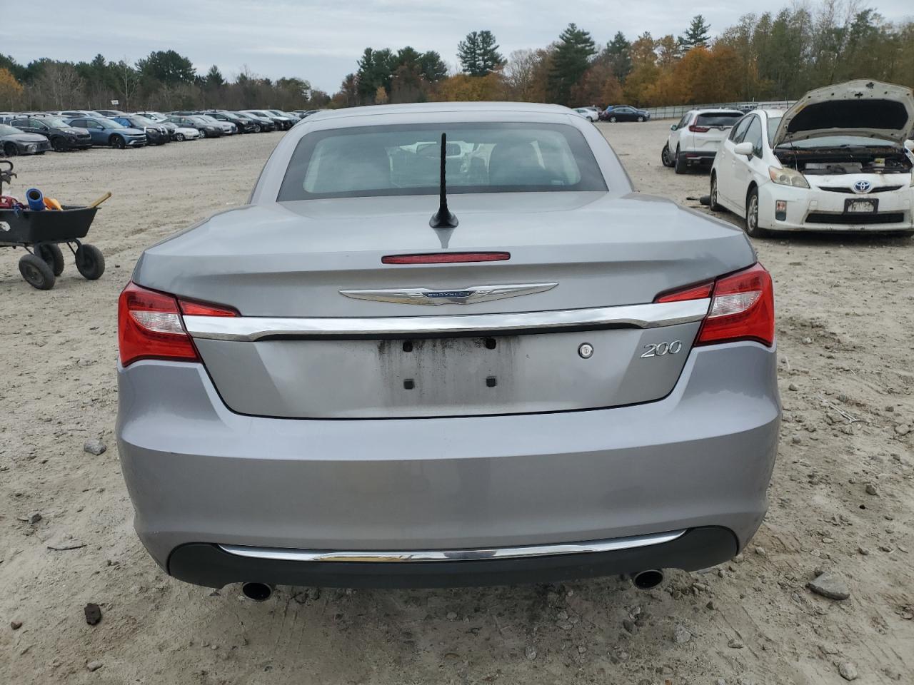 2014 Chrysler 200 Limited VIN: 1C3BCBFG1EN153470 Lot: 91273115