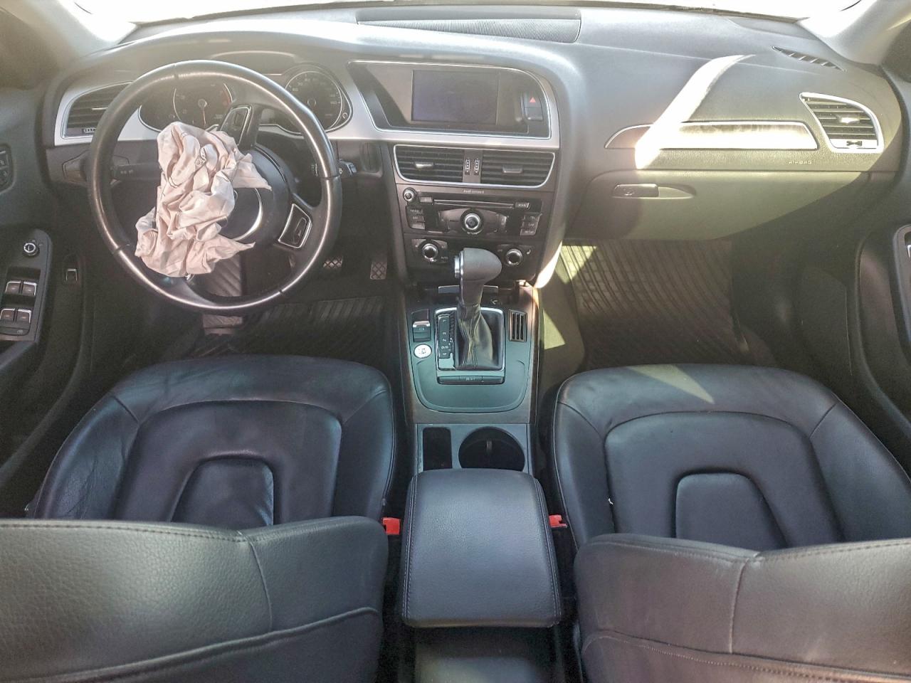 2015 Audi A4 Premium Plus VIN: WAUFFAFL7FN045543 Lot: 94632115