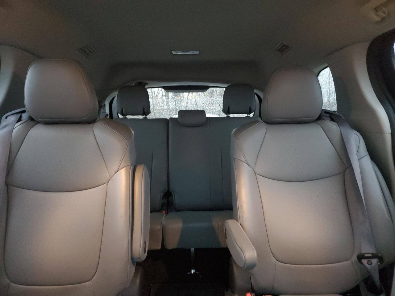 2022 Toyota Sienna Xle VIN: 5TDYSKFC3NS061230 Lot: 92479515