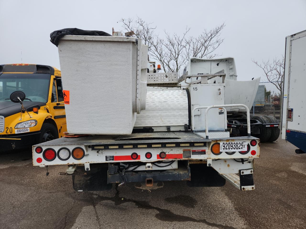 2011 Ford F550 Super Duty VIN: 1FDUF5GY4BED03826 Lot: 92093825