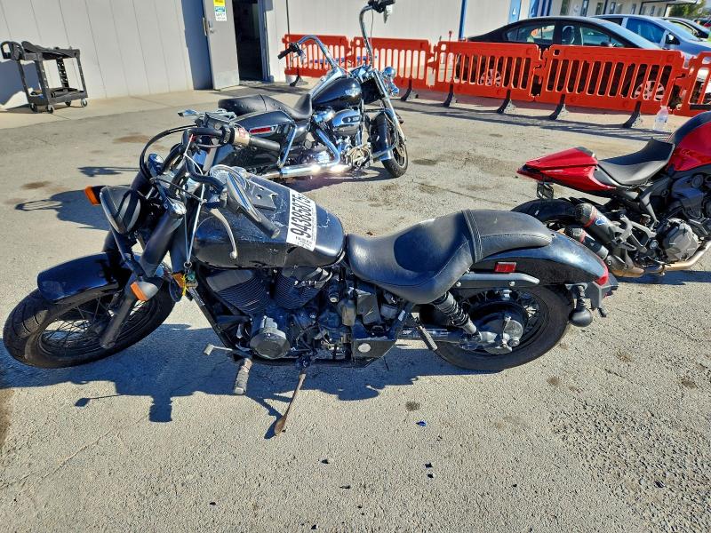 2015 HONDA VT750 C2B  