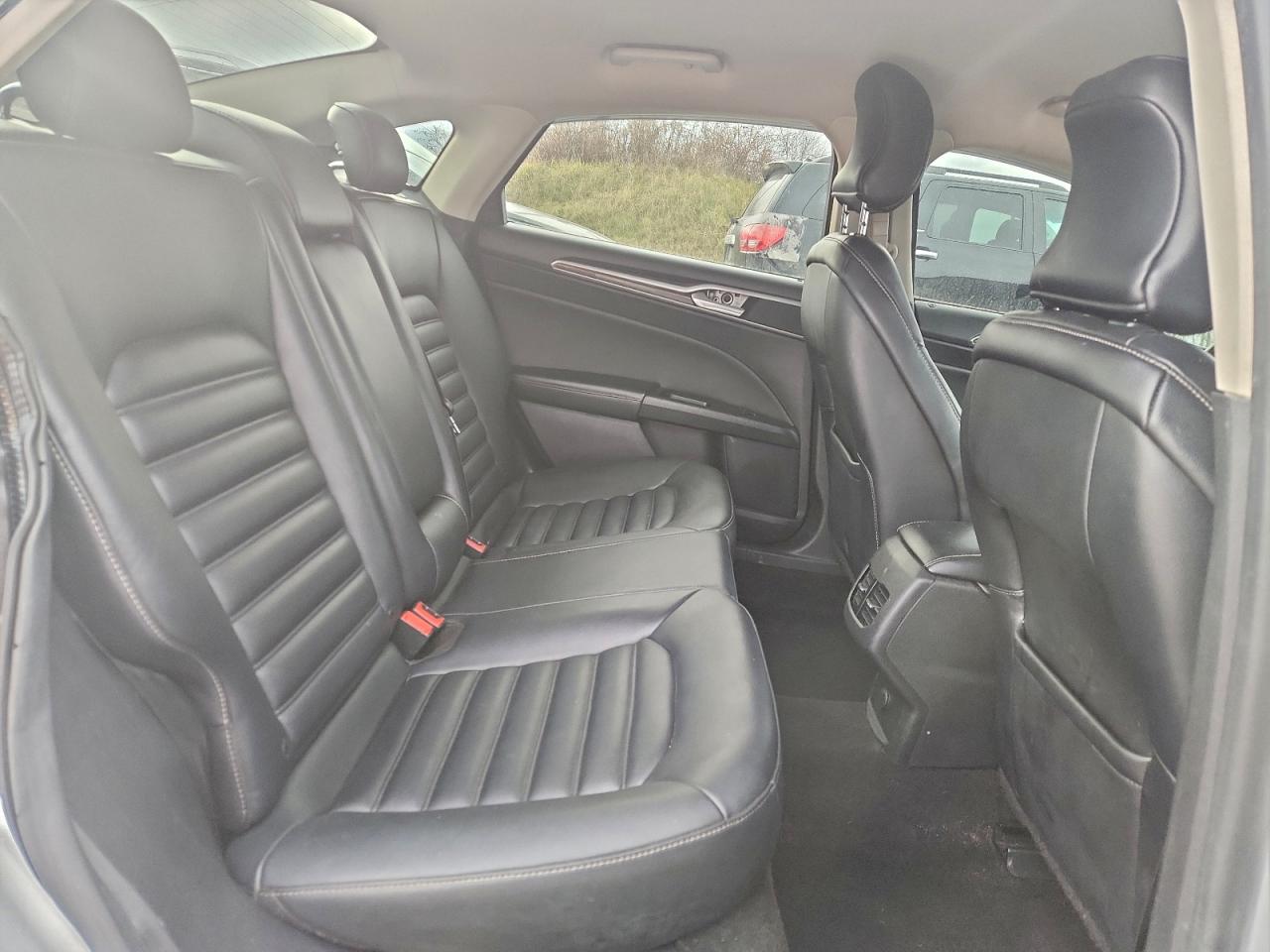 2019 Ford Fusion Sel VIN: 3FA6P0CD9KR261026 Lot: 92761865