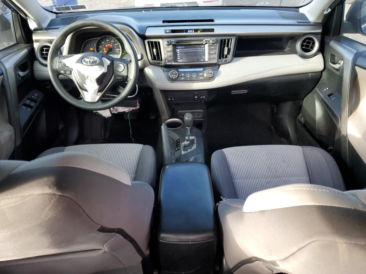 2015 Toyota Rav4 Xle VIN: 2T3RFREV0FW299184 Lot: 92810675