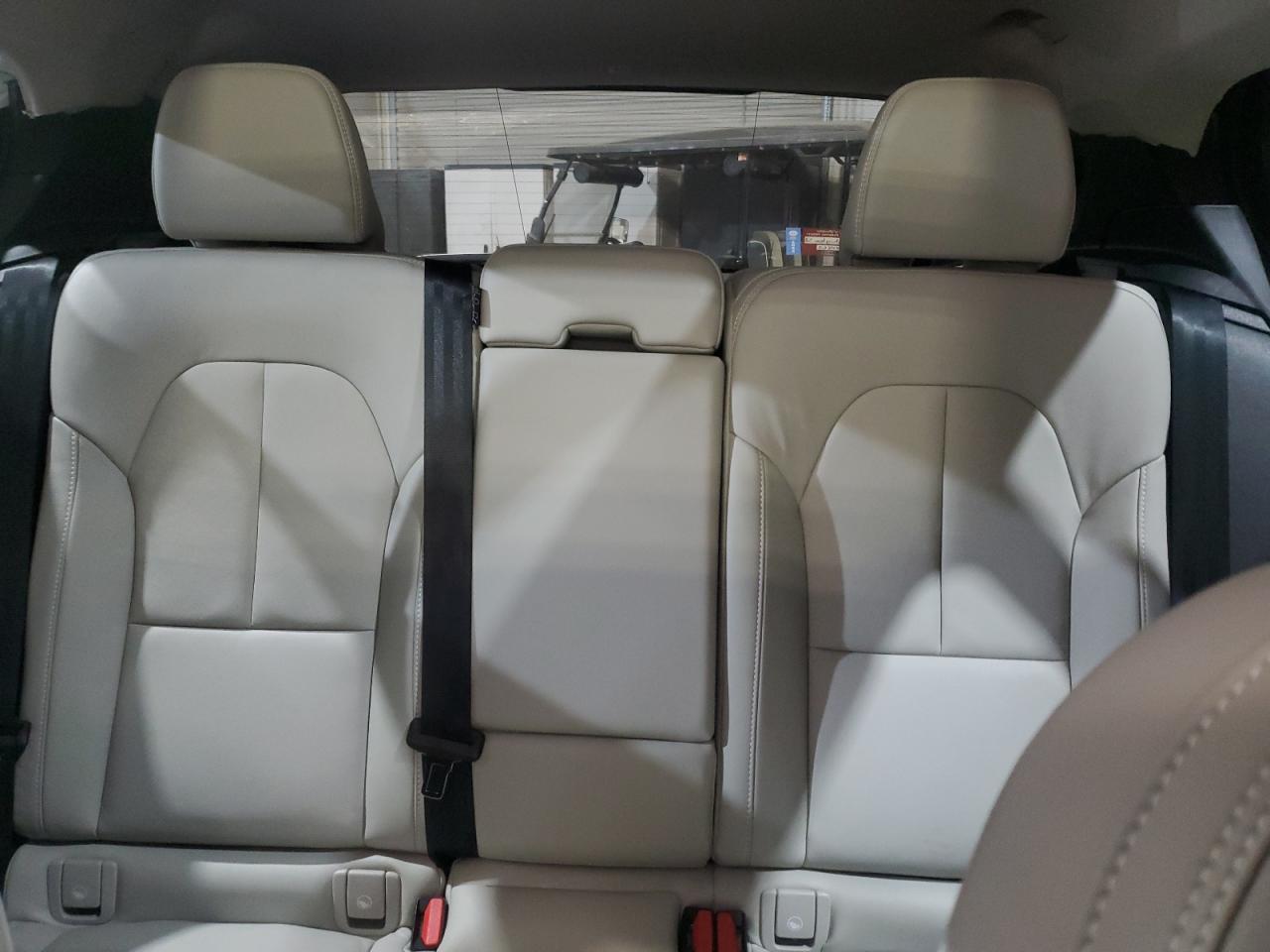 2025 Volvo Xc40 Plus VIN: YV4L12UC7S2471819 Lot: 90098695