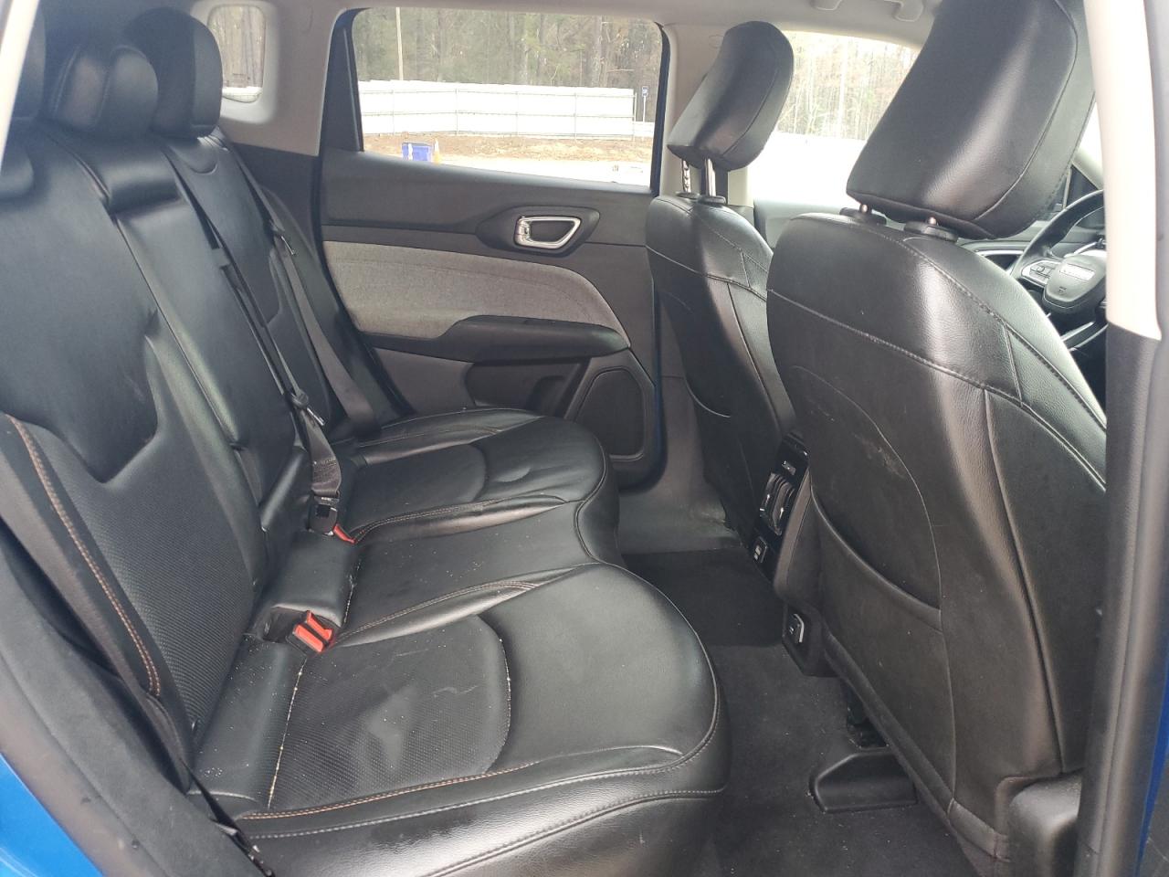 2022 Jeep Compass Latitude Lux VIN: 3C4NJDFB5NT166169 Lot: 93509965