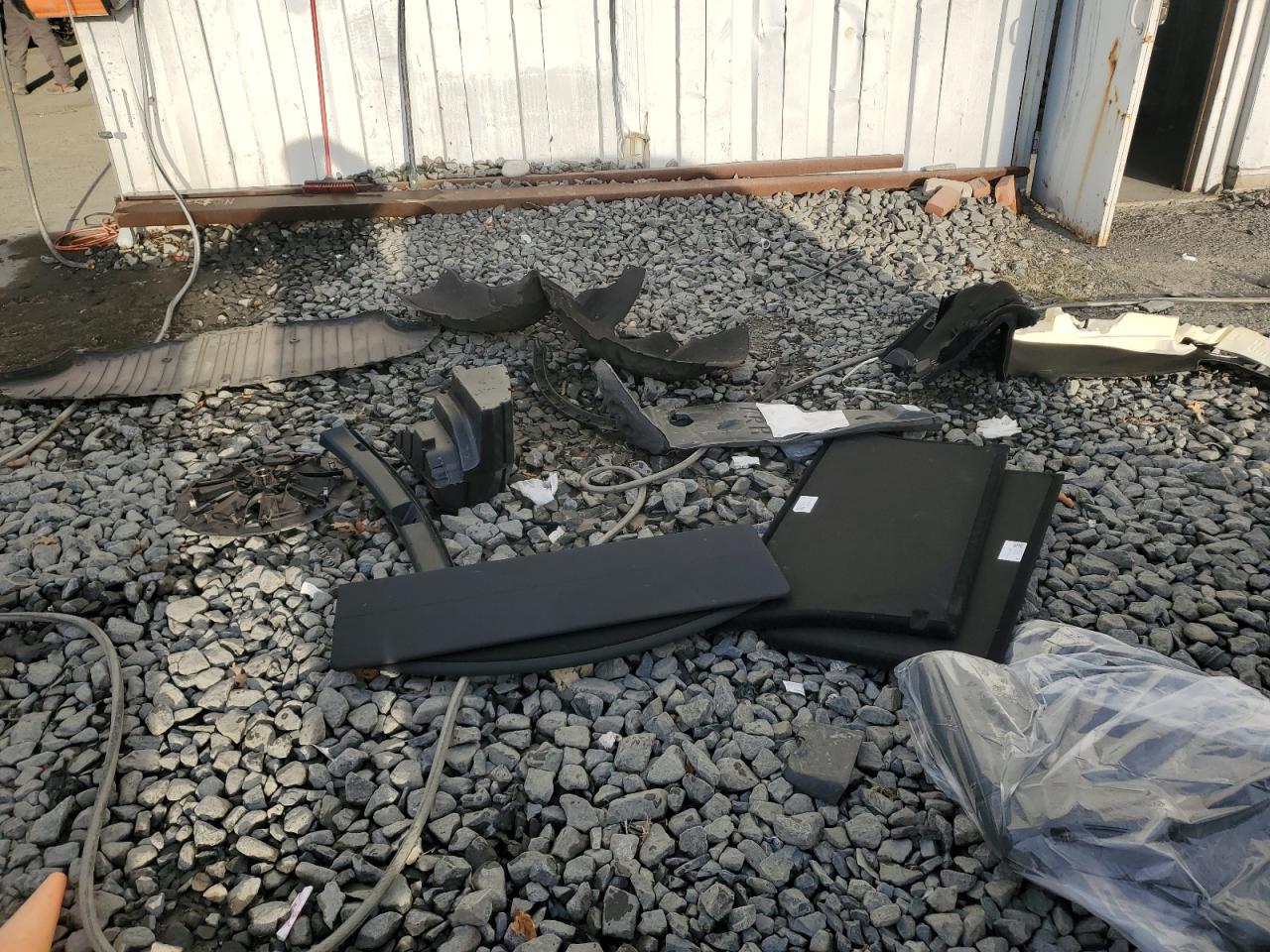 2023 Tesla Model Y VIN: 7SAYGDEE8PF760010 Lot: 91577905