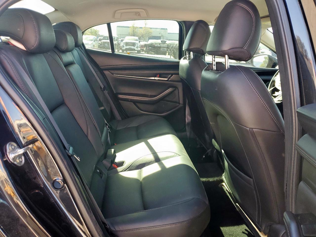 2024 Mazda 3 Select Sport VIN: 3MZBPABM4RM431555 Lot: 93018505