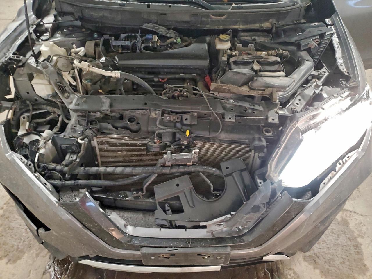 2018 Nissan Rogue S VIN: JN8AT2MV7JW301364 Lot: 94322255