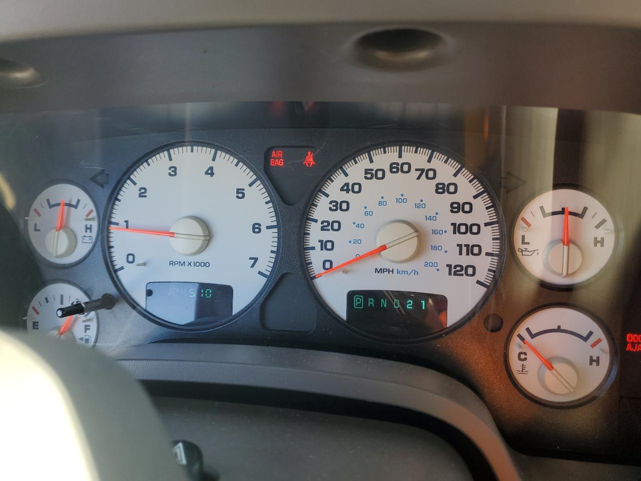 2005 Dodge Ram 1500 St VIN: 1D7HU18D25J625575 Lot: 92725345