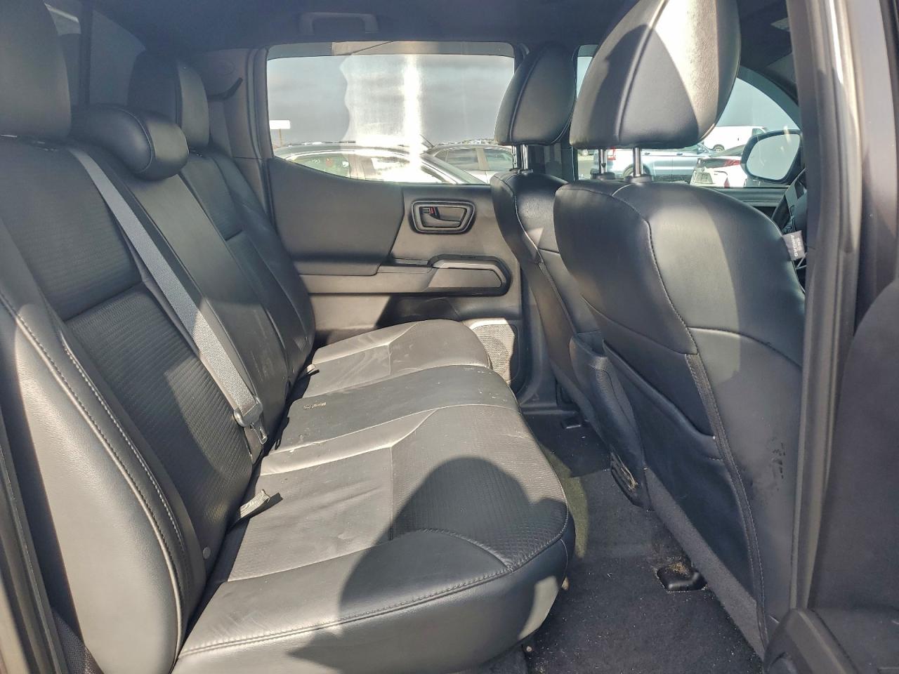 2019 Toyota Tacoma Double Cab VIN: 3TMCZ5AN1KM213131 Lot: 93775175