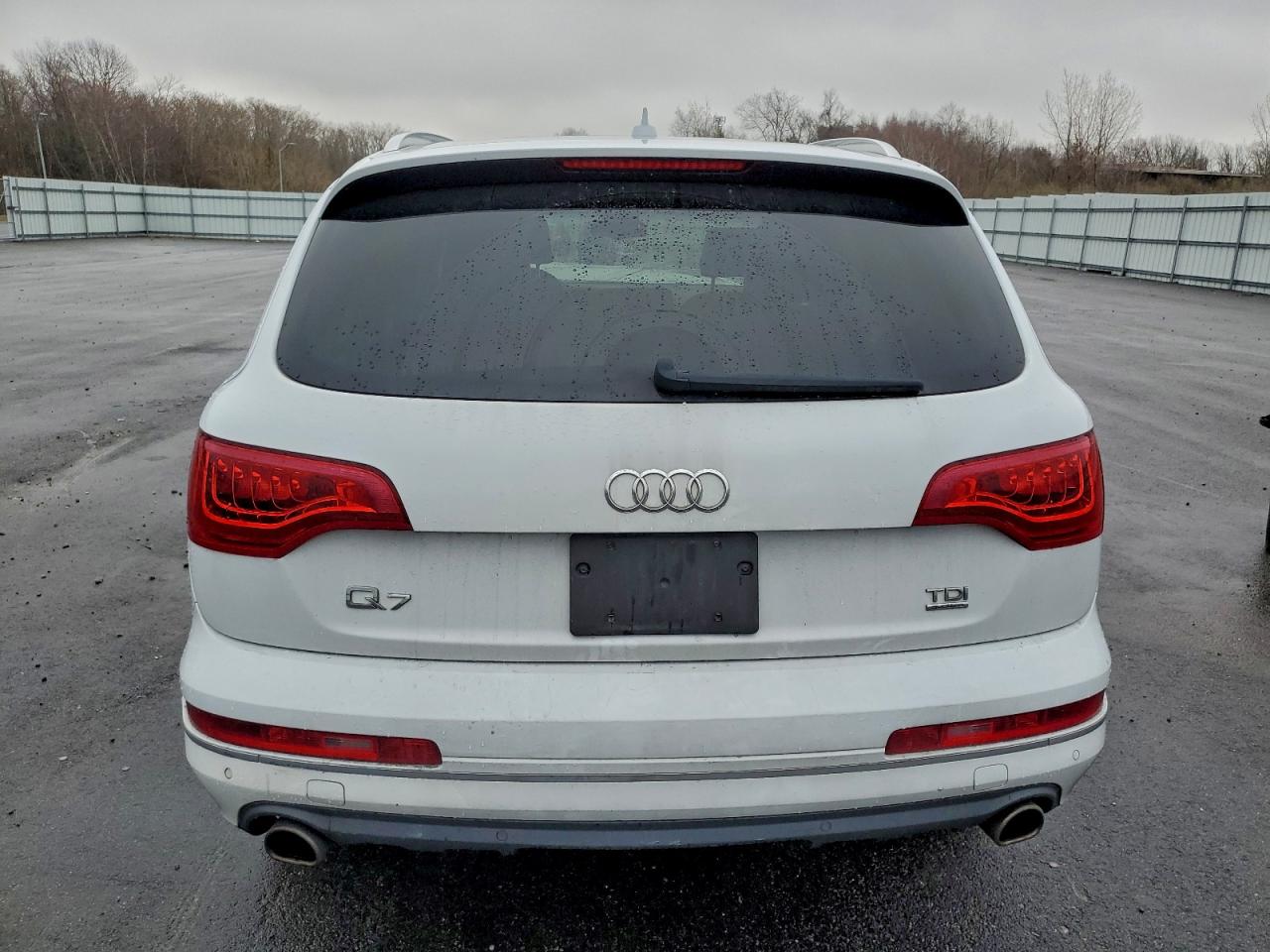2014 Audi Q7 Premium Plus VIN: WA1LMAFE1ED017880 Lot: 94536305
