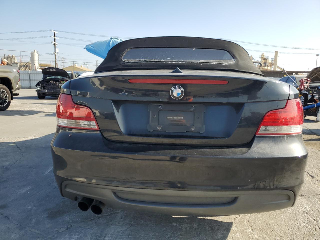 Фото: WBAUN93578VF56402