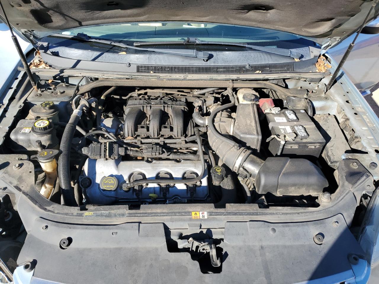 2008 Mercury Sable Premier VIN: 1MEHM42W88G612190 Lot: 92820255