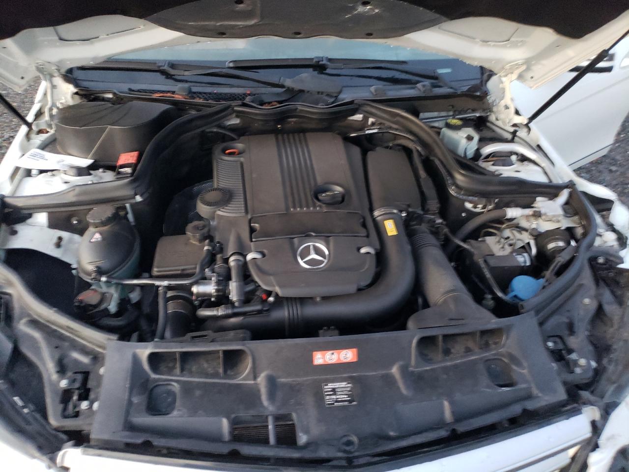 2012 Mercedes-Benz C 250 VIN: WDDGF4HB0CA611774 Lot: 93516975