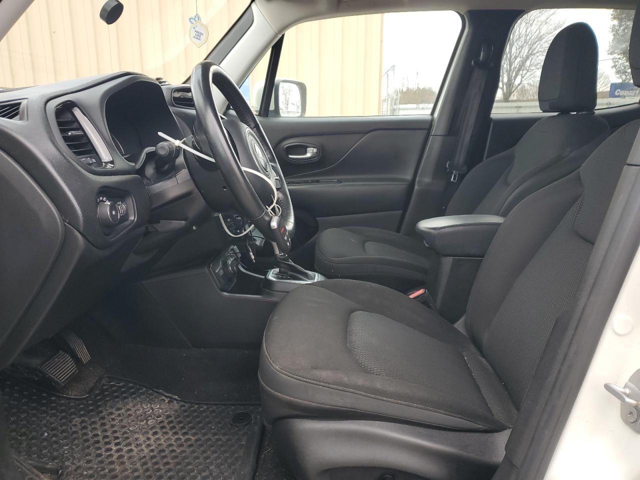 2020 Jeep Renegade Latitude VIN: ZACNJBBB0LPK98879 Lot: 92916495