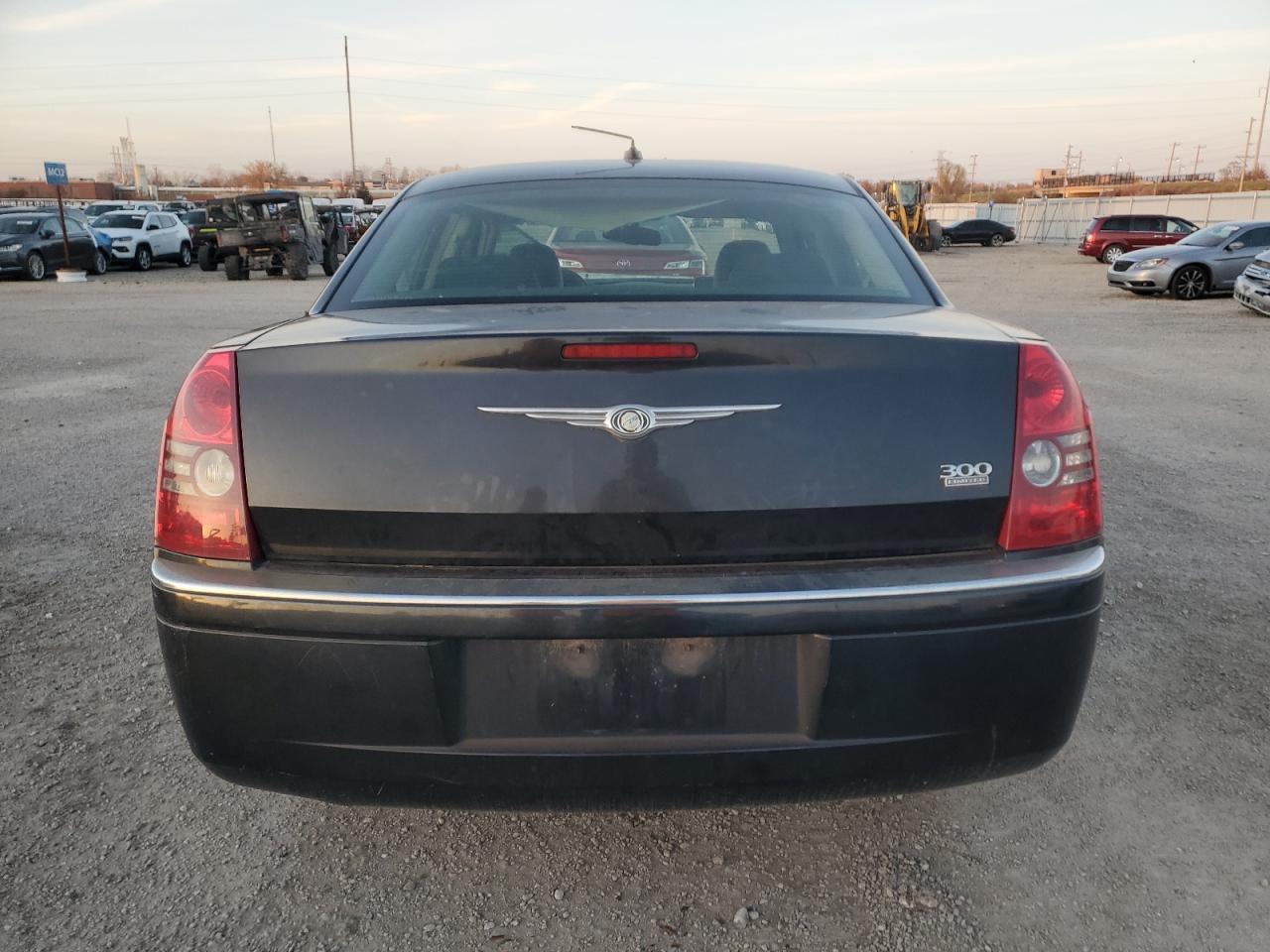 2008 Chrysler 300 Limited VIN: 2C3KA33G88H139787 Lot: 91975665