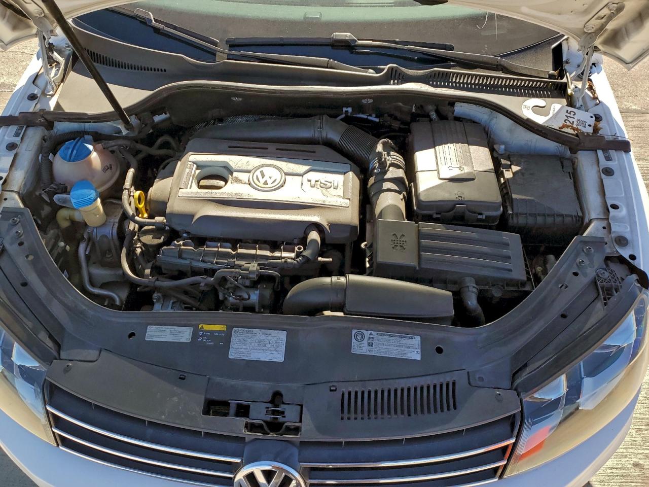 2014 Volkswagen Eos Komfort VIN: WVWBW8AH7EV005457 Lot: 92086205