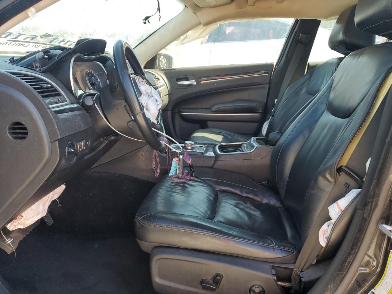 2015 Chrysler 300 Limited VIN: 2C3CCAAG9FH882283 Lot: 93472675