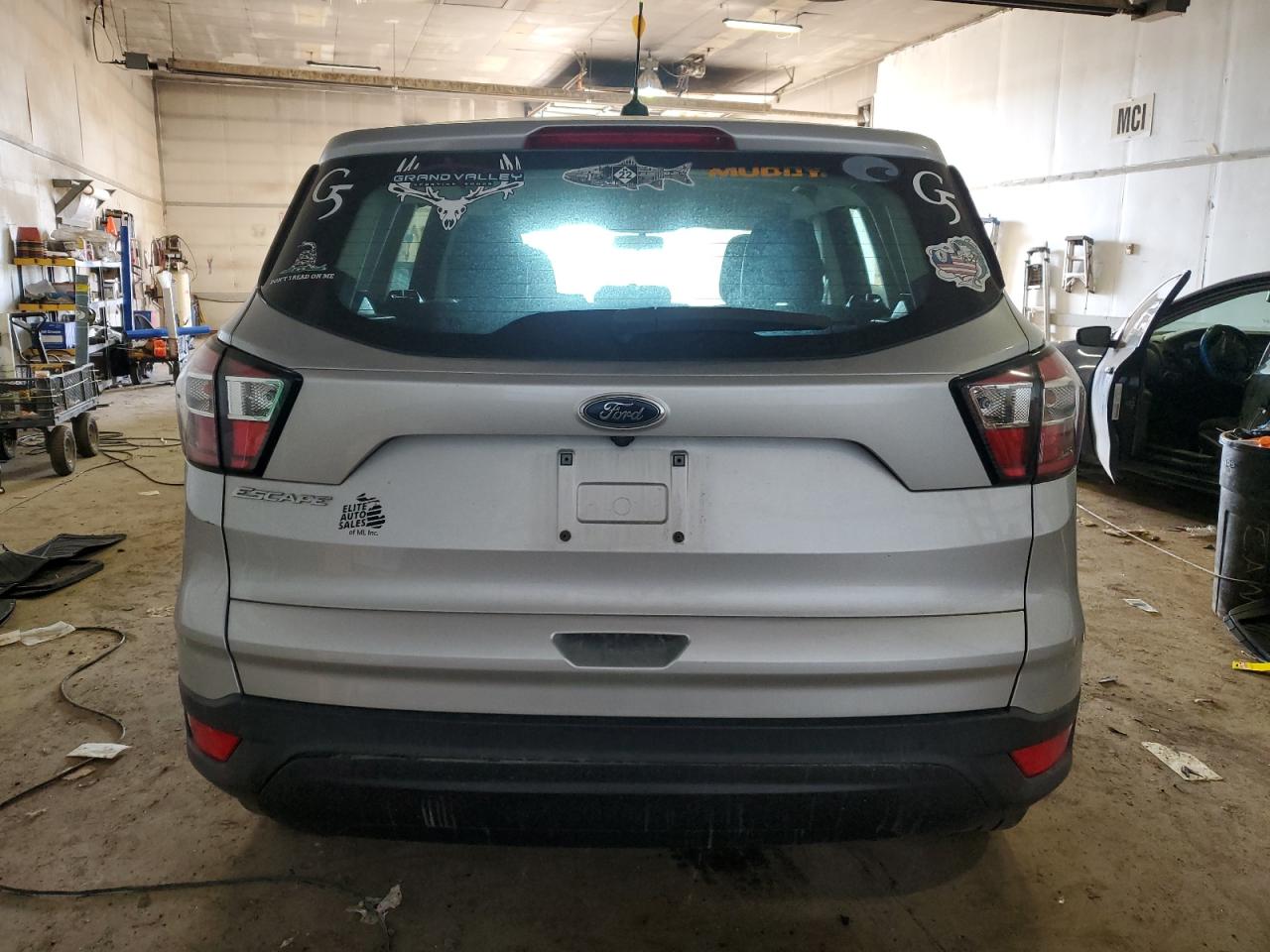 2018 Ford Escape S VIN: 1FMCU0F73JUA32887 Lot: 91210825