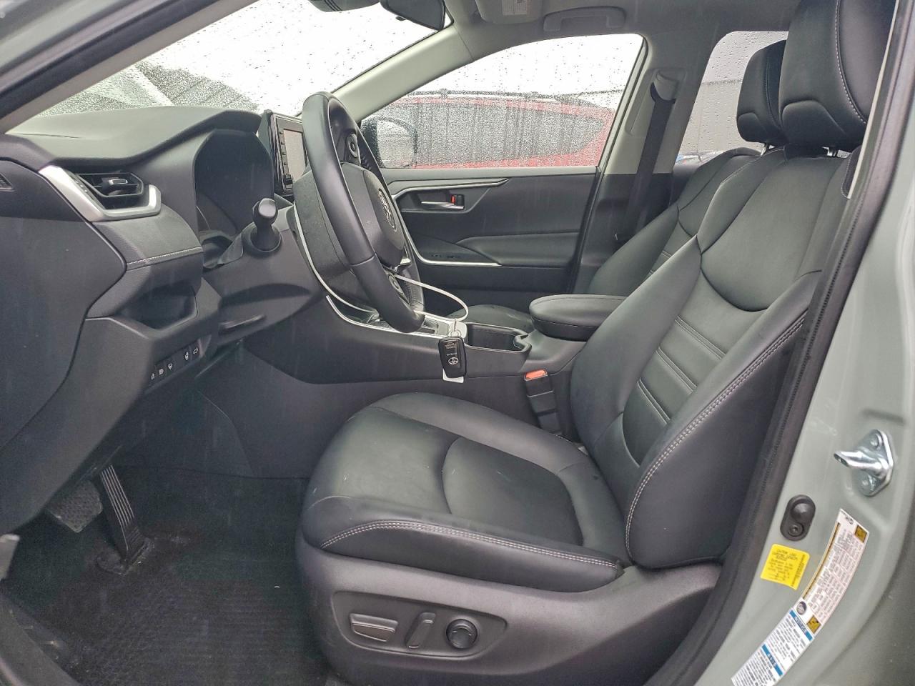 2022 Toyota Rav4 Xle Premium VIN: JTMA1RFV8ND086246 Lot: 93480795