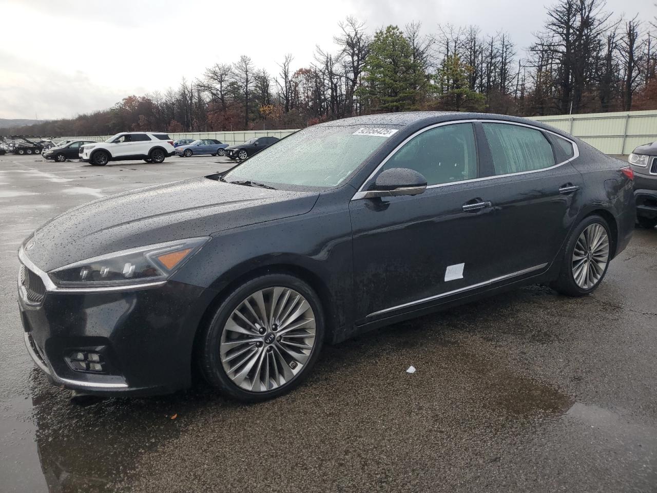 2018 Kia Cadenza Luxury VIN: KNALC4J16J5097144 Lot: 92056425