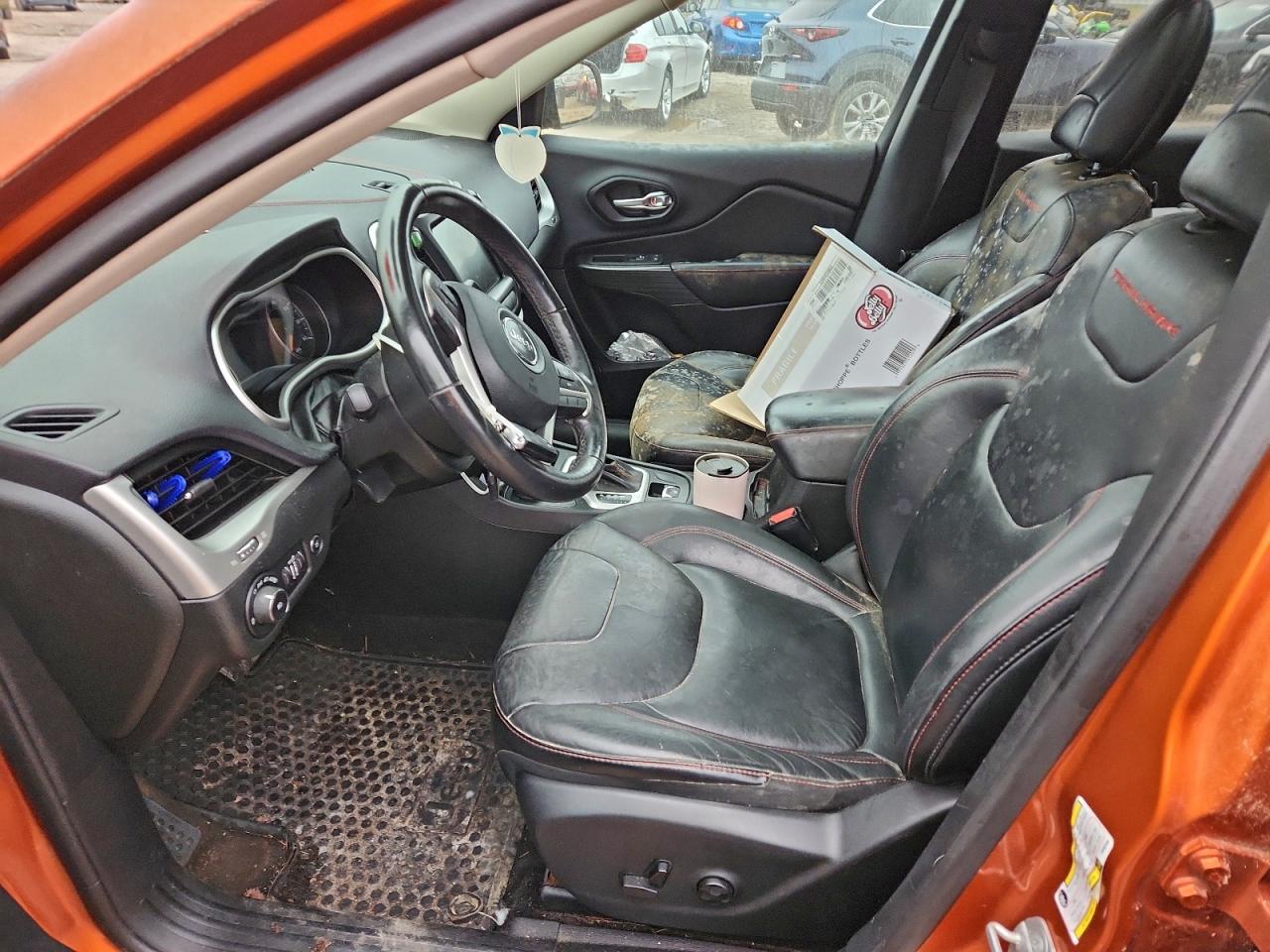 2015 Jeep Cherokee Trailhawk VIN: 1C4PJMBS1FW582486 Lot: 94027515