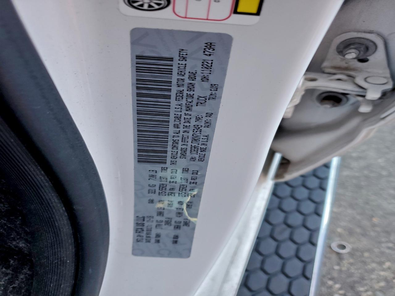 2019 Ram 1500 Laramie VIN: 1C6SRFJT0KN715349 Lot: 93941355