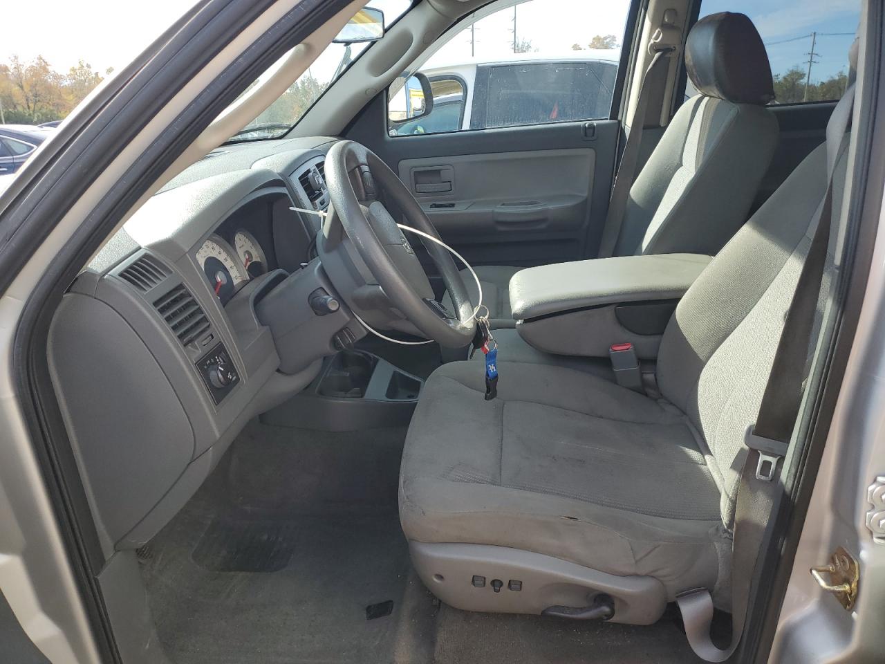 2006 Dodge Dakota Quad Slt VIN: 1D7HW48NX6S589635 Lot: 91189475