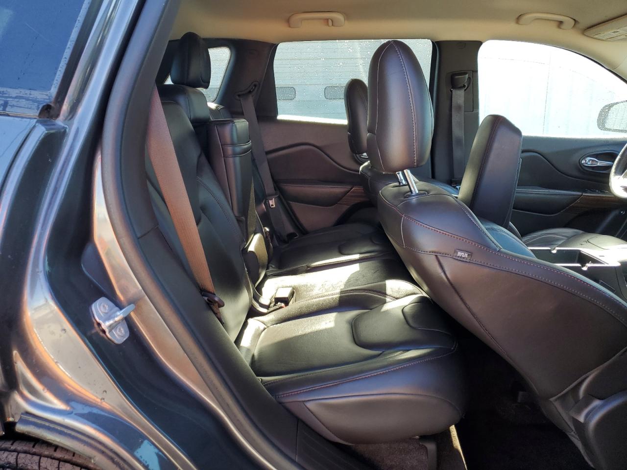 2015 Jeep Cherokee Trailhawk VIN: 1C4PJMBS9FW779471 Lot: 92095355