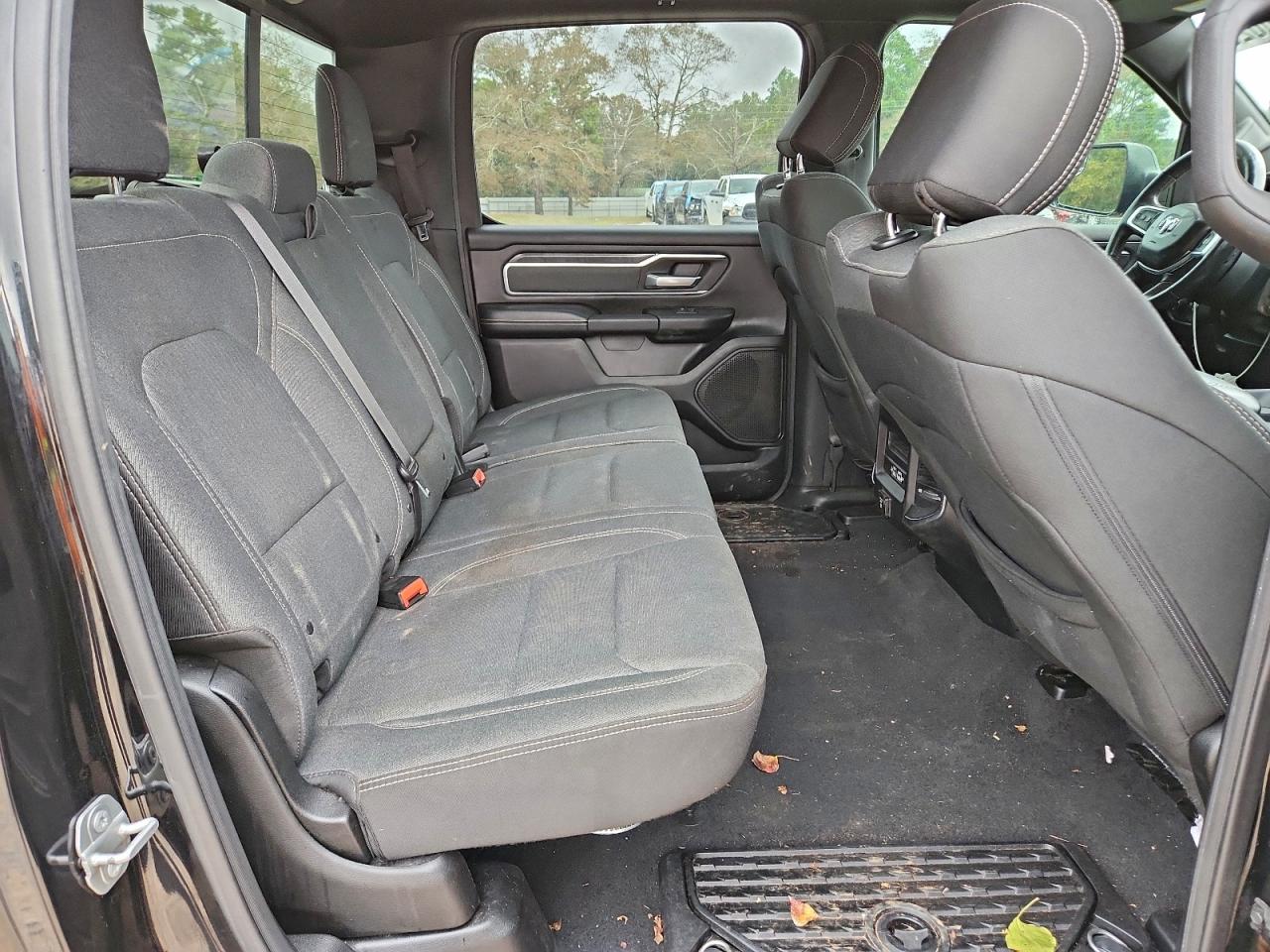 2019 Ram 1500 Big Horn/Lone Star VIN: 1C6RREFT5KN590284 Lot: 93760025