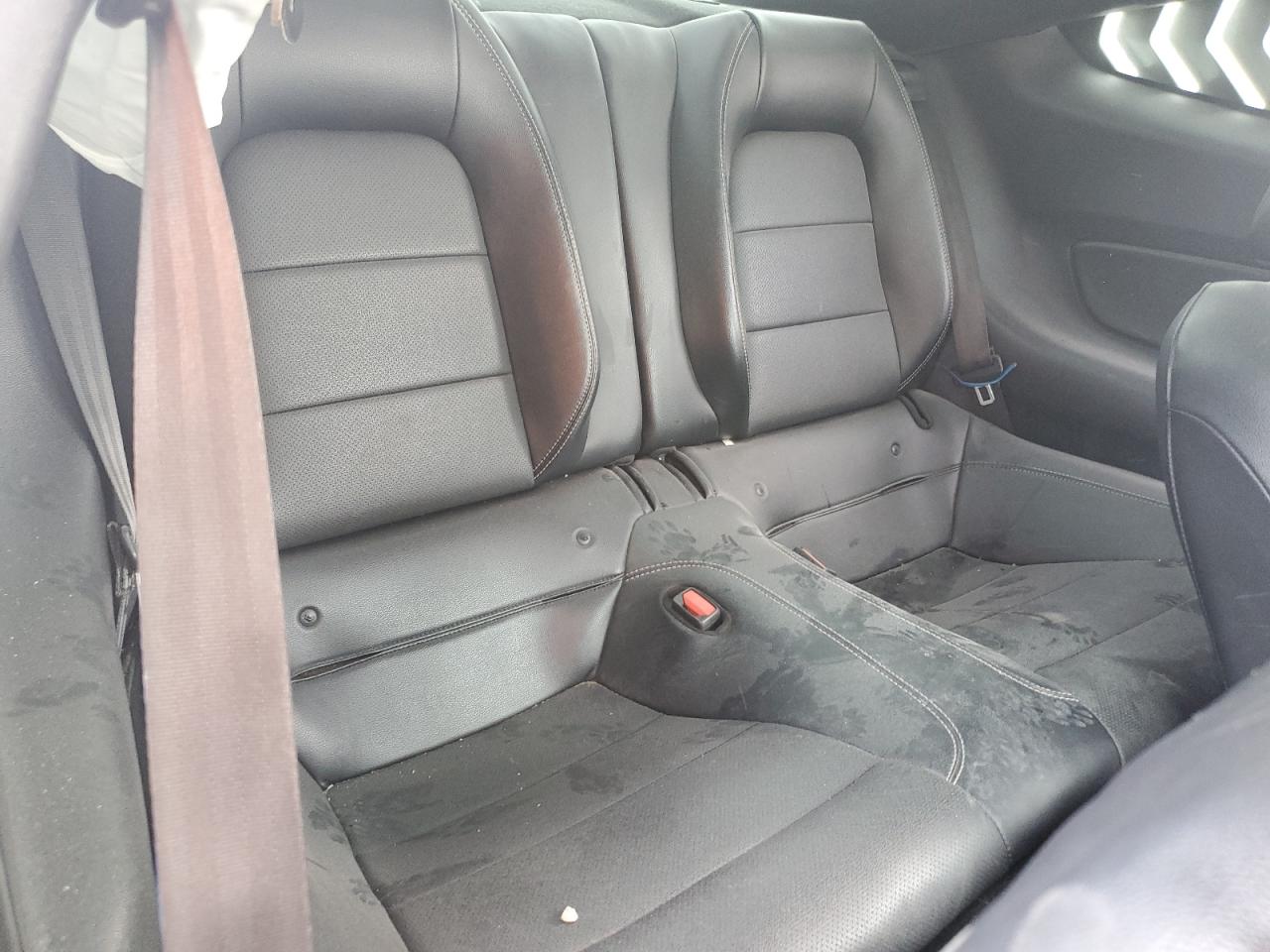 2021 Ford Mustang VIN: 1FA6P8THXM5105679 Lot: 92796475