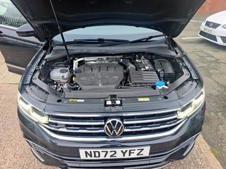 2022 VOLKSWAGEN TIGUAN R-L