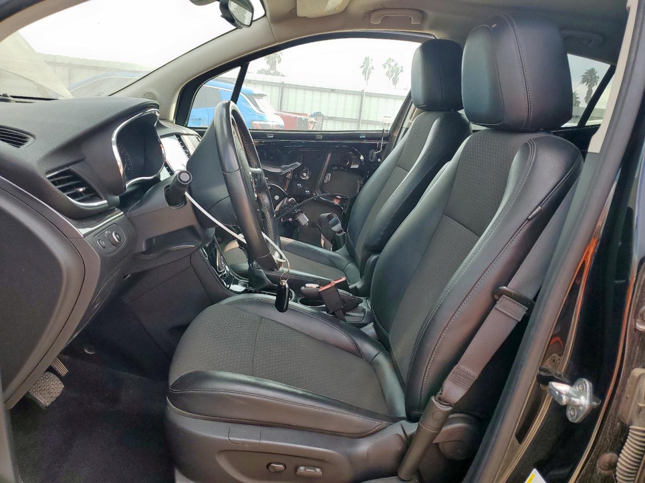 2020 Buick Encore Preferred VIN: KL4CJASB0LB015468 Lot: 93158415