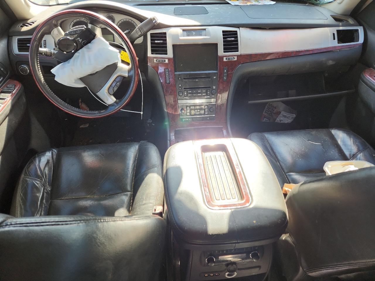 2010 Cadillac Escalade Esv Premium VIN: 1GYUKJEFXAR249962 Lot: 90922325