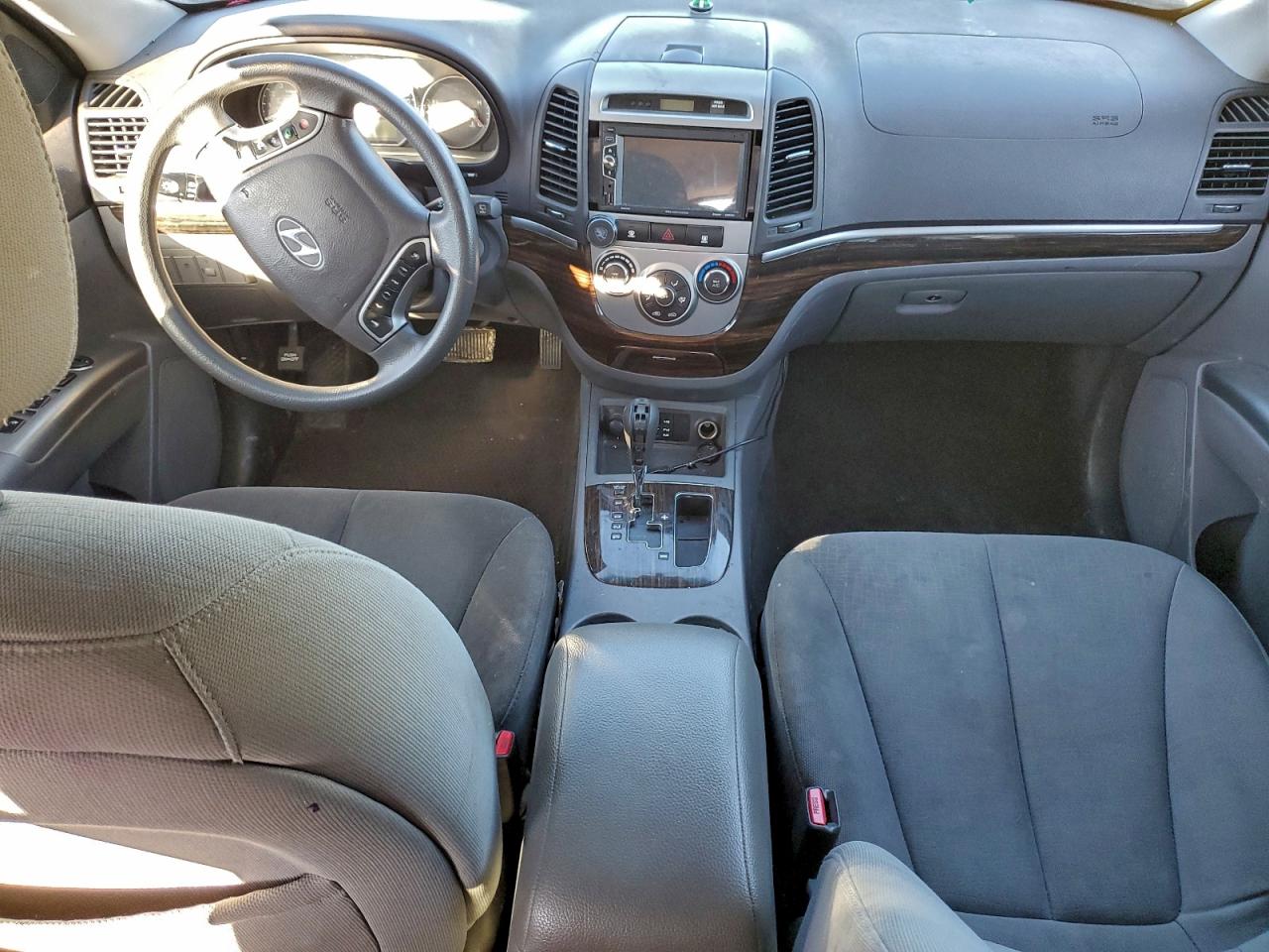 2010 Hyundai Santa Fe Gls VIN: 5NMSG3AB3AH383228 Lot: 94759125