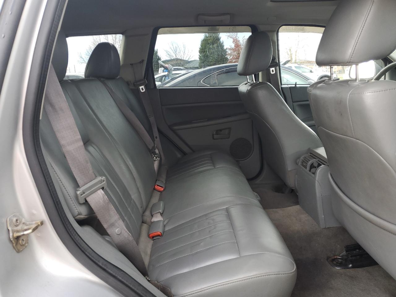 2007 Jeep Grand Cherokee Laredo VIN: 1J8GR48K27C560539 Lot: 93300325