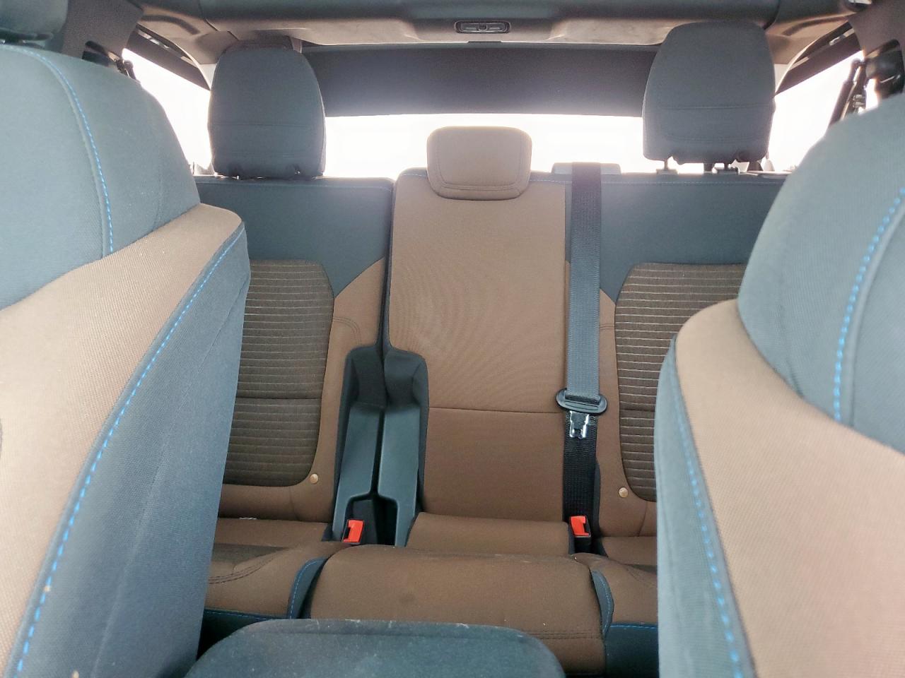 2023 Ford Bronco Base VIN: 1FMEE5DP5PLB17492 Lot: 92749175