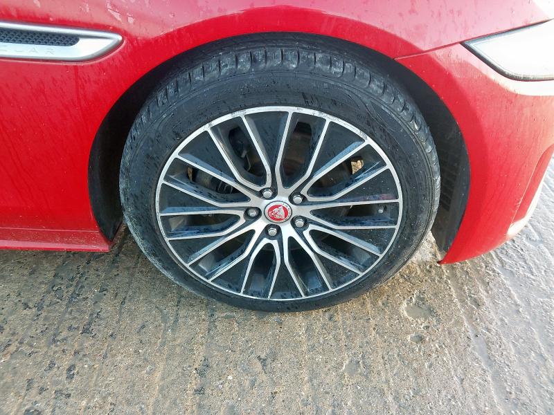 2019 JAGUAR XE 2.0D R-DYNAMIC S 4DR AUTO