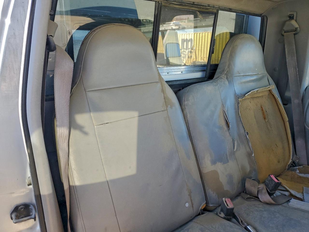 2002 Mazda B2300 VIN: 4F4YR12D22TM25517 Lot: 94006185