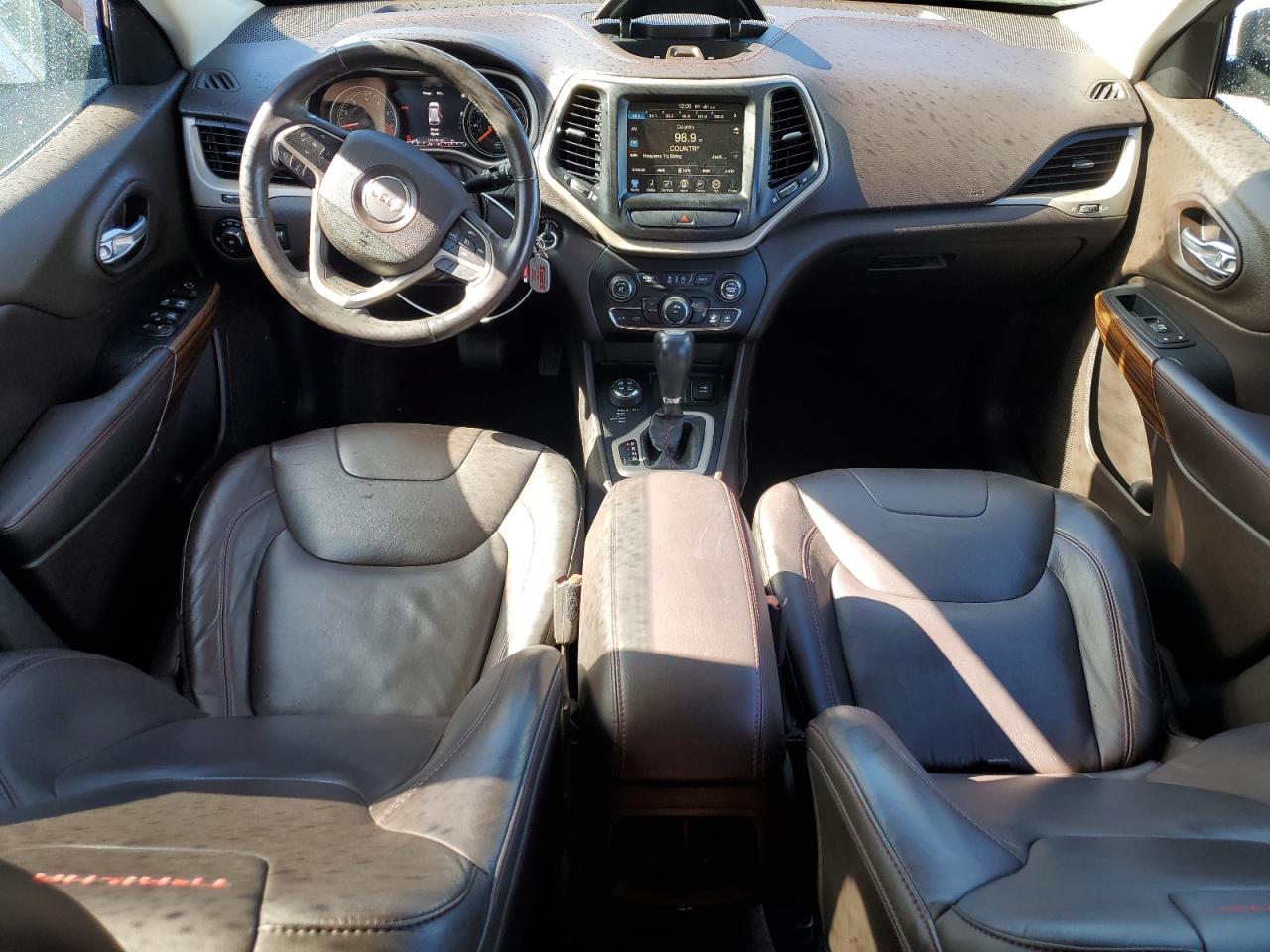 2015 Jeep Cherokee Trailhawk VIN: 1C4PJMBS9FW779471 Lot: 92095355