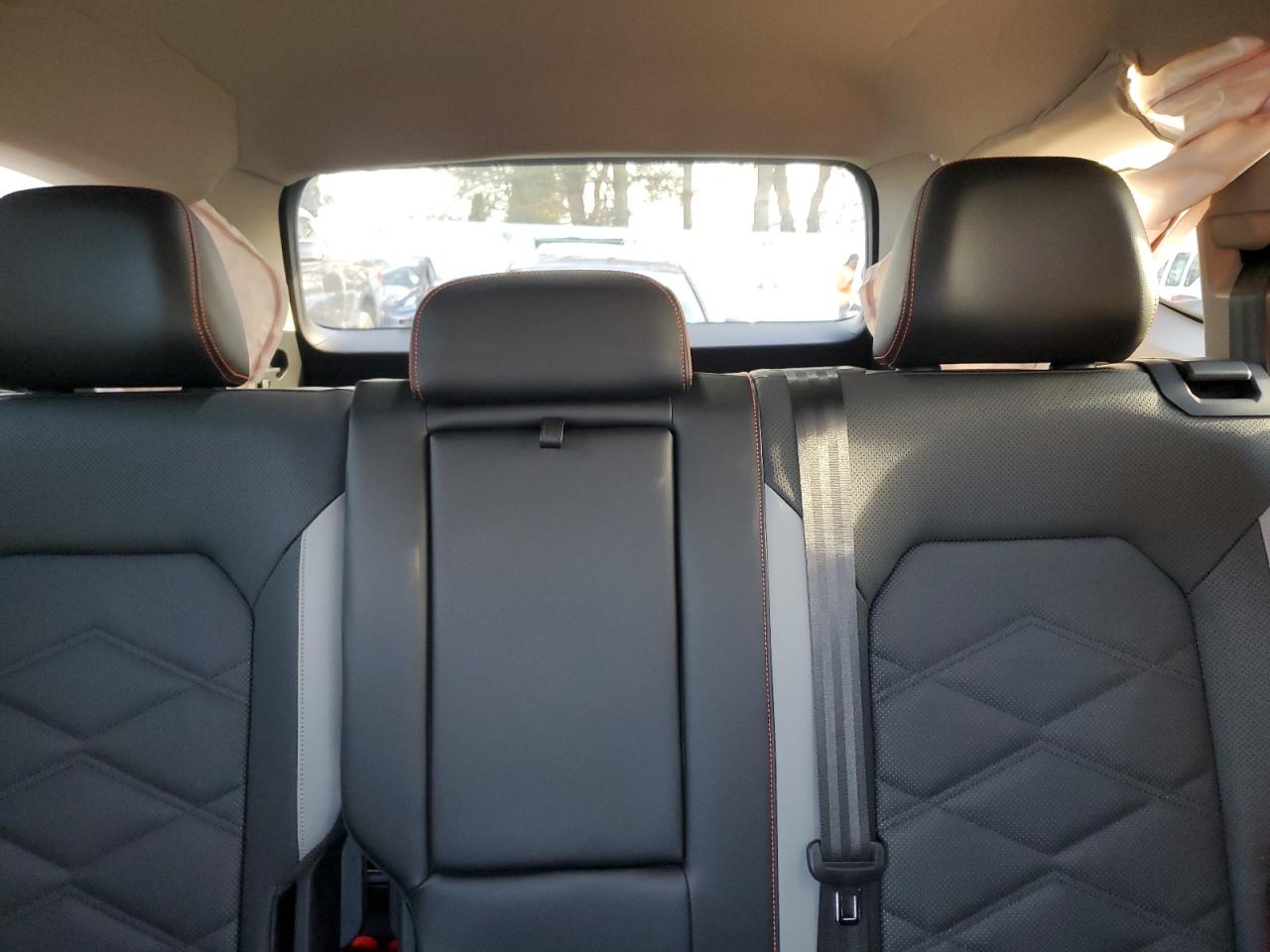 2024 Volkswagen Atlas Peak Edition Sel VIN: 1V2GR2CA8RC567636 Lot: 93476615