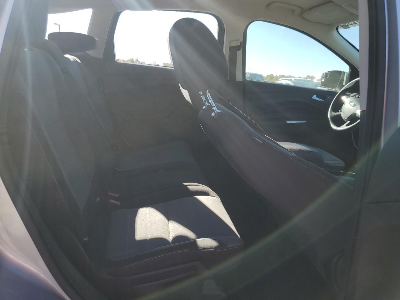 2016 Ford Escape Se VIN: 1FMCU9G93GUB40391 Lot: 91672925